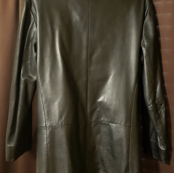 Leather Coat by Jhanes Barnes - Picture 3 of 5